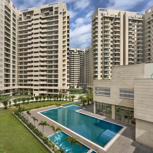 Ambience Creacions — towers with swimming pool (real photo, square)