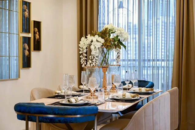Bestech Altura — sample apartment dining