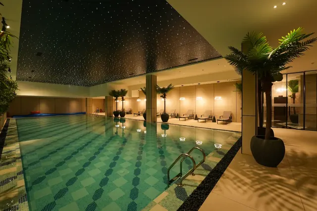 County The Center Court — indoor pool