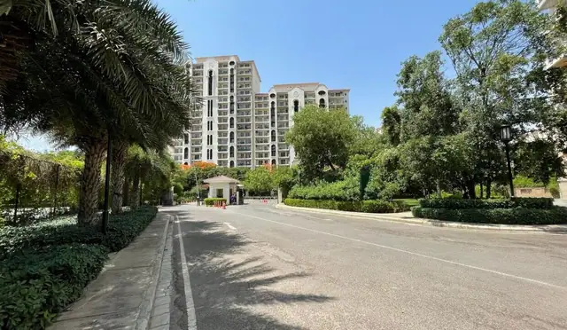 DLF New Town Heights, Sector 90 Gurgaon — project image 4