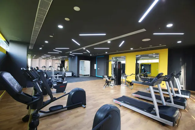 Indiabulls Enigma — gymnasium (actual photo)