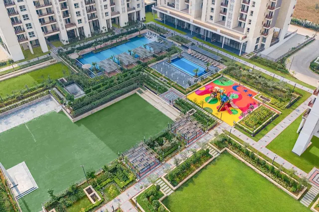 Mapsko Mountville — aerial of courts and lawns (real photo)