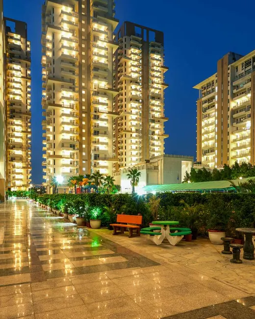 SS The Leaf — towers and walkway at night